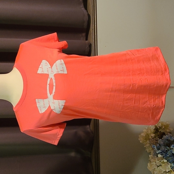 Under Armour top - peach/pink - Picture 2 of 8